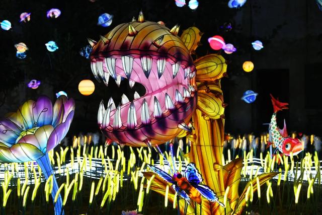 桂林：首届非遗千灯游园，光影艺术璀璨盛宴！