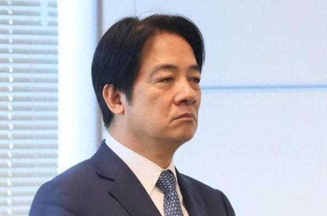 5个小时，岛内超100万人联署，要将赖清德赶下台	，蓝白合虽迟但到