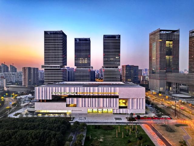 地铁直达！上海这些热门景区，说走就走