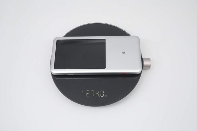 高达1999元售价是怎样的用料做过水准？中兴U60 Pro 5G随身WiFi拆解
