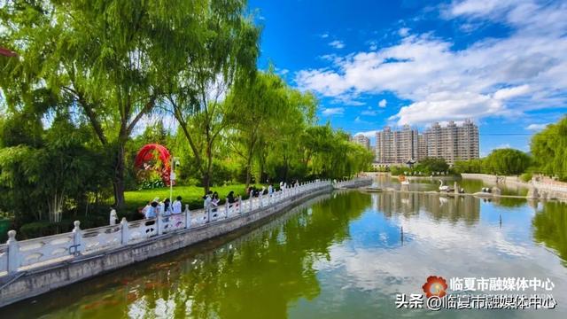 花都临夏市：晴有暖阳 云有絮语 风雨皆成风景