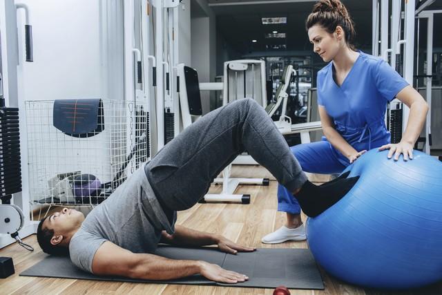 学医后才明白，稳定血糖最好的运动，不是快走慢跑，而是这个