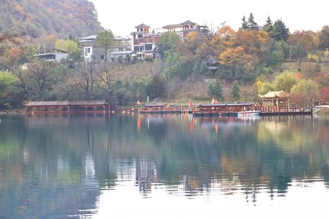 天池「初妆」，素颜静好