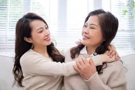 婆媳矛盾怎么解？男生一定要知道的几件事，赶紧转发给你的老公看图片