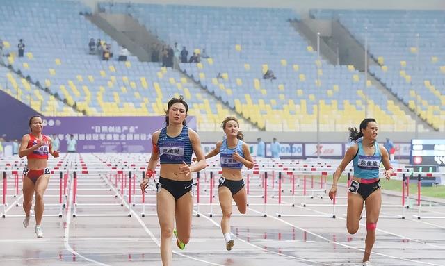 100米栏预赛成绩出炉：吴燕妮12秒99，林雨薇13秒16，夏思凝意外
