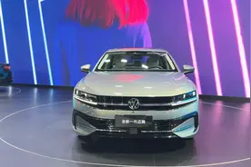 新一代迈腾到底怎么样？售价下调，配置升级，尺寸加大，不足18万图片