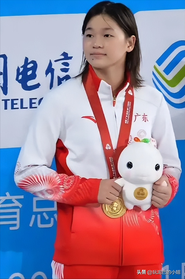 被“炮轰”仅半个月，比赛再次失利的全红婵，已经走上了另一条路