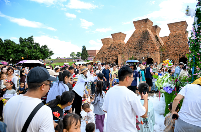 国庆中秋假期弥勒市共接待游客114.84万人次