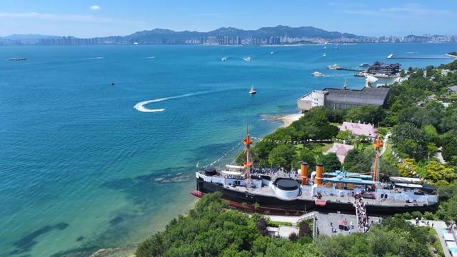 嗨 ~ 海 海 海 海 海 ~