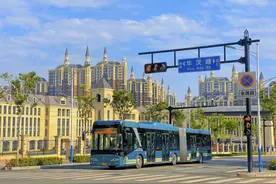 9月4日起，济南公交K64路、B68路、K170路恢复燕翔路运行图片