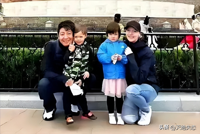 央视主持人携妻女出国旅游，住3800元酒店被骂惨，撒贝宁牵连其中