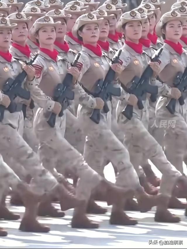 女兵方队领队王媛回家：曝更多美照，是采油厂职工，同事发文祝贺