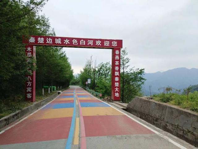 从得胜铺到卡子石门，盘越鄂陕界岭