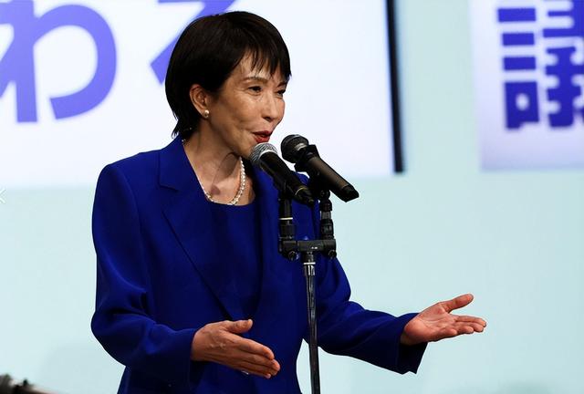 王毅话音刚落	，日本又开一枪，地对空导弹进逼台岛，火箭军已亮剑