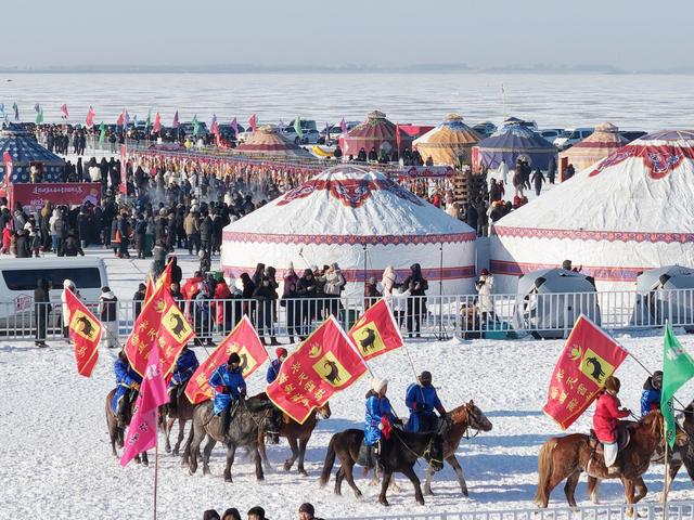 踏雪寻鱼：在杜尔伯特，我亲历了千米巨网破冰而出的震撼