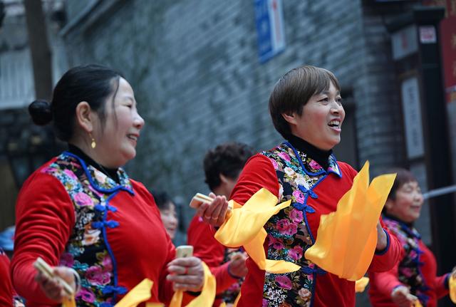 四川内江：舞韵迎新