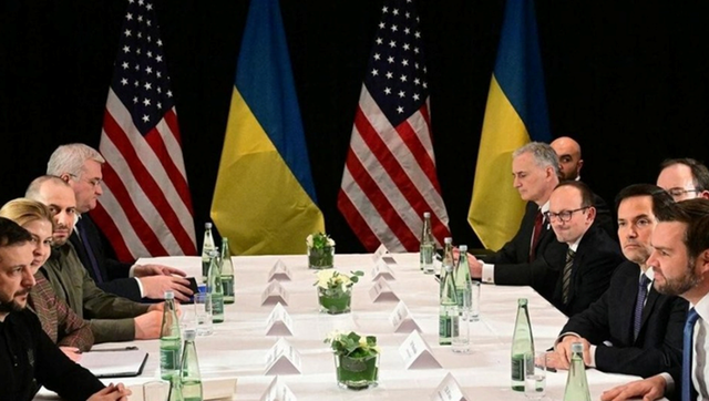 乌克兰外长刚到北京，普京马上表态，美国发现自己白忙活了