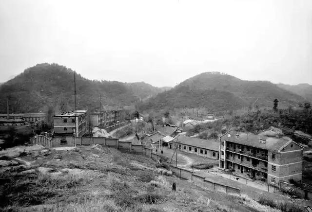 噩耗：14亿人的守护神走了！他瞒过全世界、为中国玩命60年！