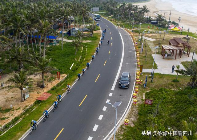 海南文昌：青少年在海南东线骑行挑战