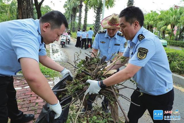 齐心协力 鹿城焕光——三亚众志成城守护美丽家园