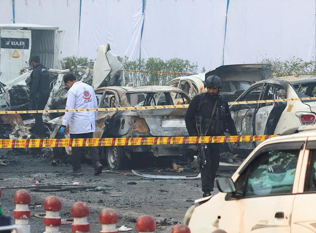 巴基斯坦遭痛击，进入战争状态，这一仗不打国将不国