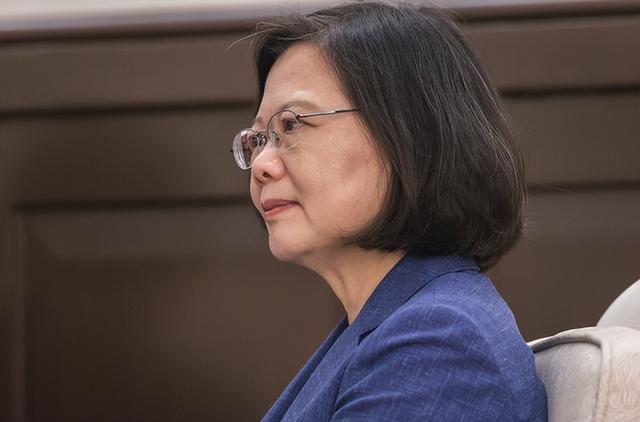 美专家意见一致：当中国收复台湾时，美国只有一条路可走