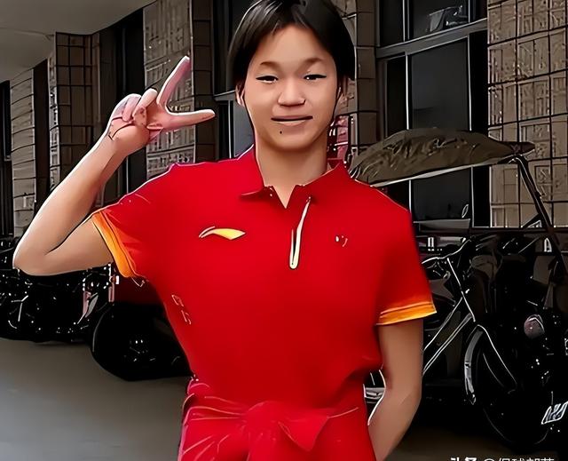 全红婵正式回归亮相！身材高挑颜值抢眼，留长发后判若两人