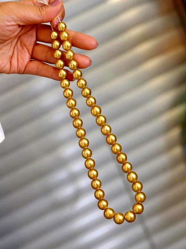 网友这件金珍珠戴几年就扁成这样？哪个环节出了问题？