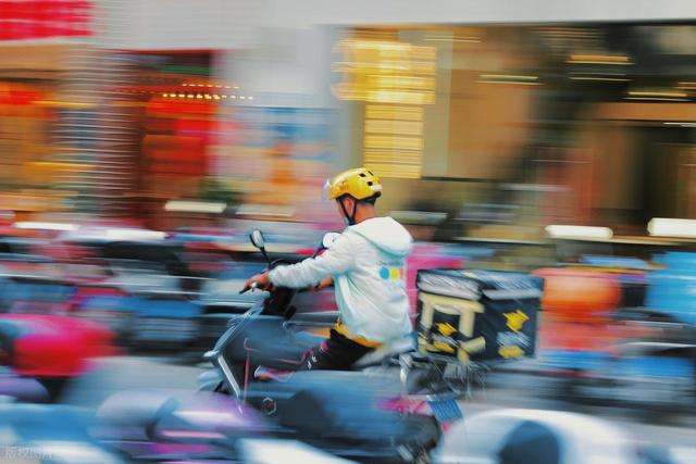 美团颠覆外卖行业：超时不罚，积分制能否实现骑手、消费者共赢？