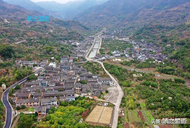 董村：崇山峻岭之间，小桥、流水、人家