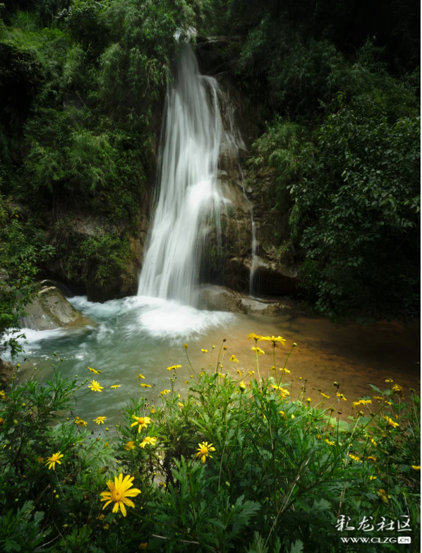 在尼珠河与山水私语。