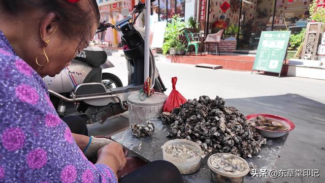 簪花围里的千年渔村：泉州蟳埔村沉浸式体验全攻略