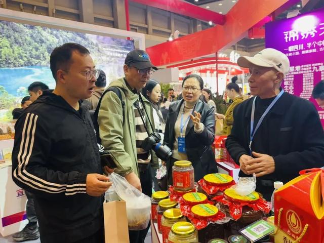大竹文旅精彩亮相第九届中国西部旅游产业博览会