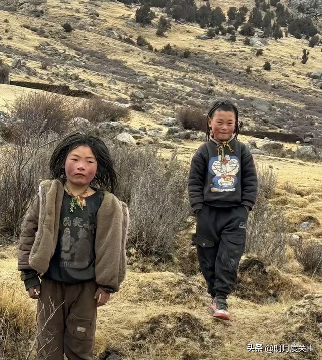 青藏铁路给藏族人民带来什么？这条铁路带来了远方的风