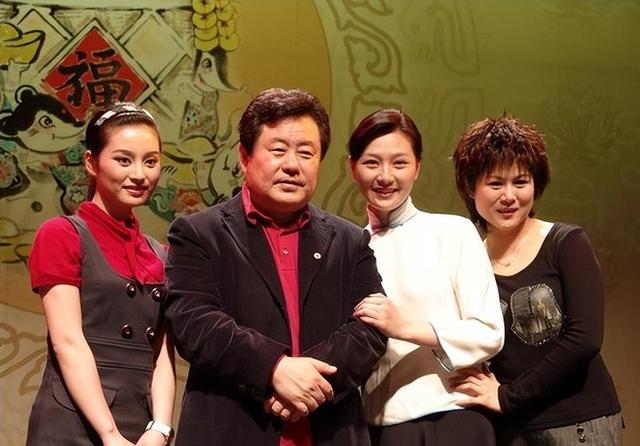 她从高烧再到去世仅16天，演唱现场复发，后抢救无效离世
