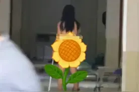 集宁师范学院女生裸体闯进男寝，现场画面炸裂，一图片信息量大图片