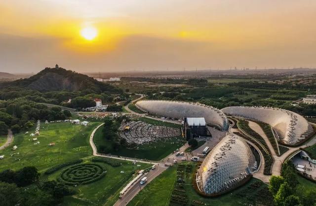 国庆中秋来上海怎么玩？200多项演出、展览、景点活动等你来解锁！