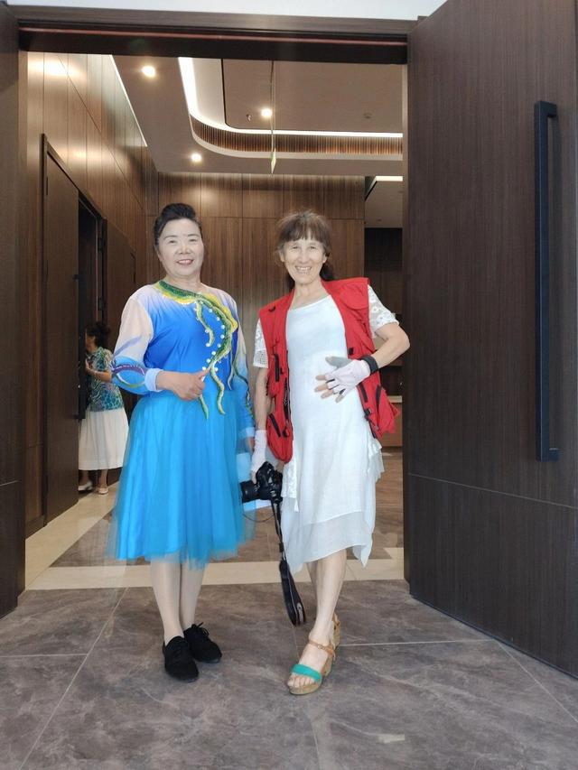 走进校园收获多·旅游文化展风采