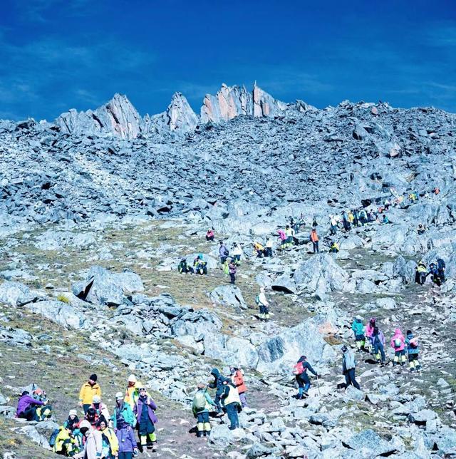 大美阿坝揽金秋 流量口碑双丰收