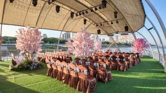 武汉多个景区宣布：打折！