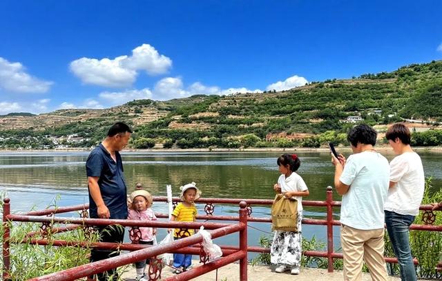 礼县文旅热力全开|这个夏天,遍地是“爆款”