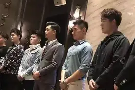 2022年，杭州女子KTV消费200万，丈夫发现后妻子称：被男模PUA了图片