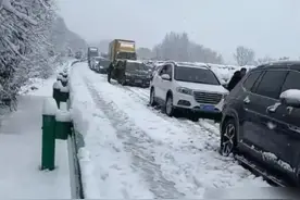 免费送热水的小姐弟，被一群巨婴网暴了！图片
