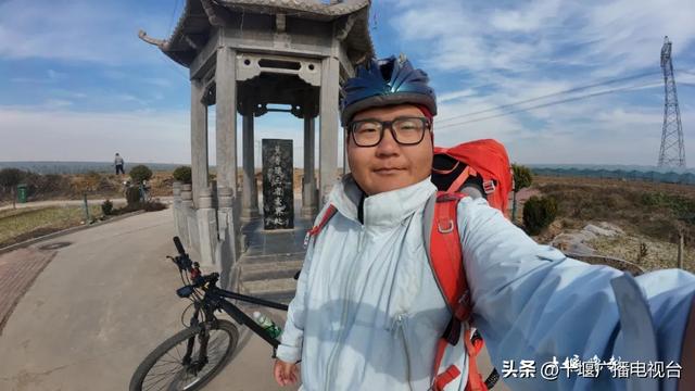 25岁小伙骑行1870公里，来十堰探亲