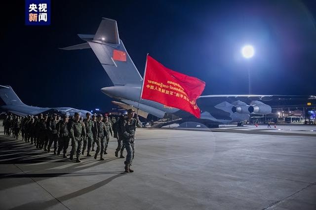 中国研发超重型运输机，载重超过120吨，可从北京直飞夏威夷