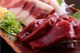 猪牛羊肉都受欢迎，为啥马肉国人很少吃？不是不好吃，原因不简单图片