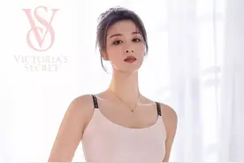 王楚然身材太绝了，维密内衣广告写真大秀完美好身材！图片