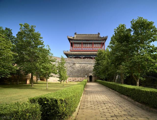 中国首个“被除名”5A景区，因宰客臭名远扬，如今一天能卖300万