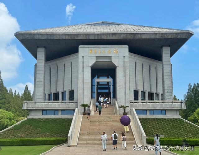淮安周恩来纪念馆，庄重肃穆、风景如画
