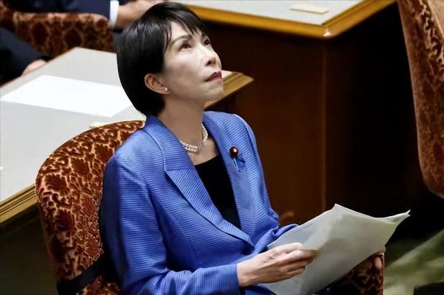 谈不拢就打！中国正式下达第77号令	，对日涨价开始，高市故作镇定